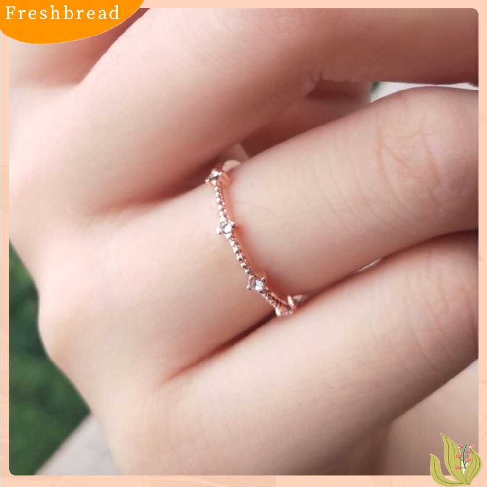 &lt; Freshbread &gt; Wanita4 Berlian Imitasi Bertatahkan Tipis Jari Cincin Pernikahan Pertunangan Perhiasan Hadiah