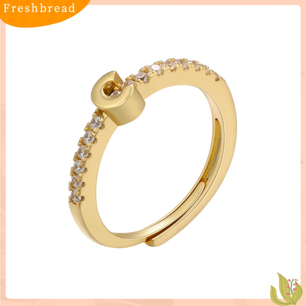 &lt; Freshbread &gt; Cincin Jari Pembukaan Yang Dapat Disesuaikan 26abet Faux-diamond-set Geometris Bertatahkan Huruf Band Cincin Pakaian Sehari-Hari