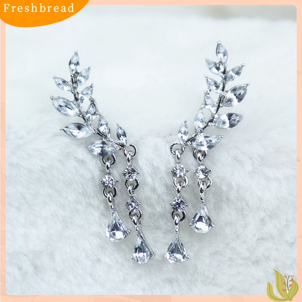 &lt; Freshbread &gt; 1pasang Anting Wanita Shiny Faux Crystal Alloy Bentuk Daun Berkilau Prom Earrings Perhiasan Perempuan