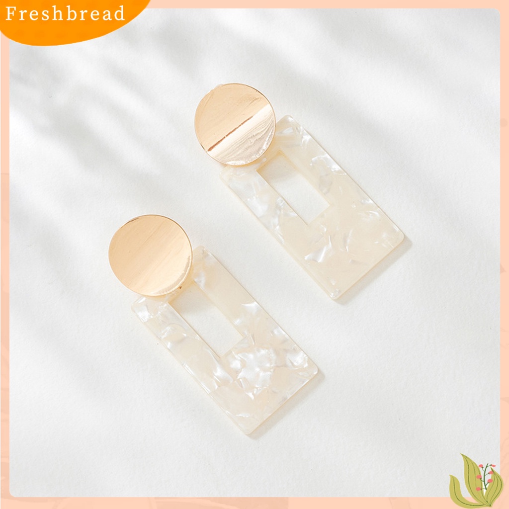 &lt; Freshbread &gt; 1pasang Anting Menjuntai Geometris Warna Kontras Perhiasan Vintage Hollow Out Stud Earrings Untuk Pakaian Sehari-Hari Pesta Pernikahan Prom