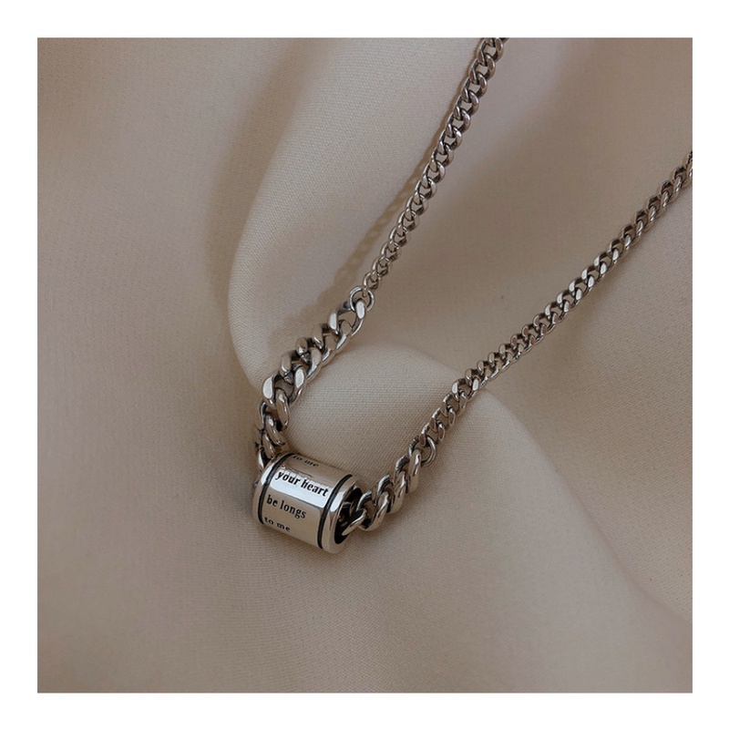 Goldkingdom Fashion Perhiasan Aksesoris Ready Stock Perak Disepuh Silinder Marcasite Retro Pasangan Kalung Perempuan Niche Desain Rasa Temperamen Mewah.