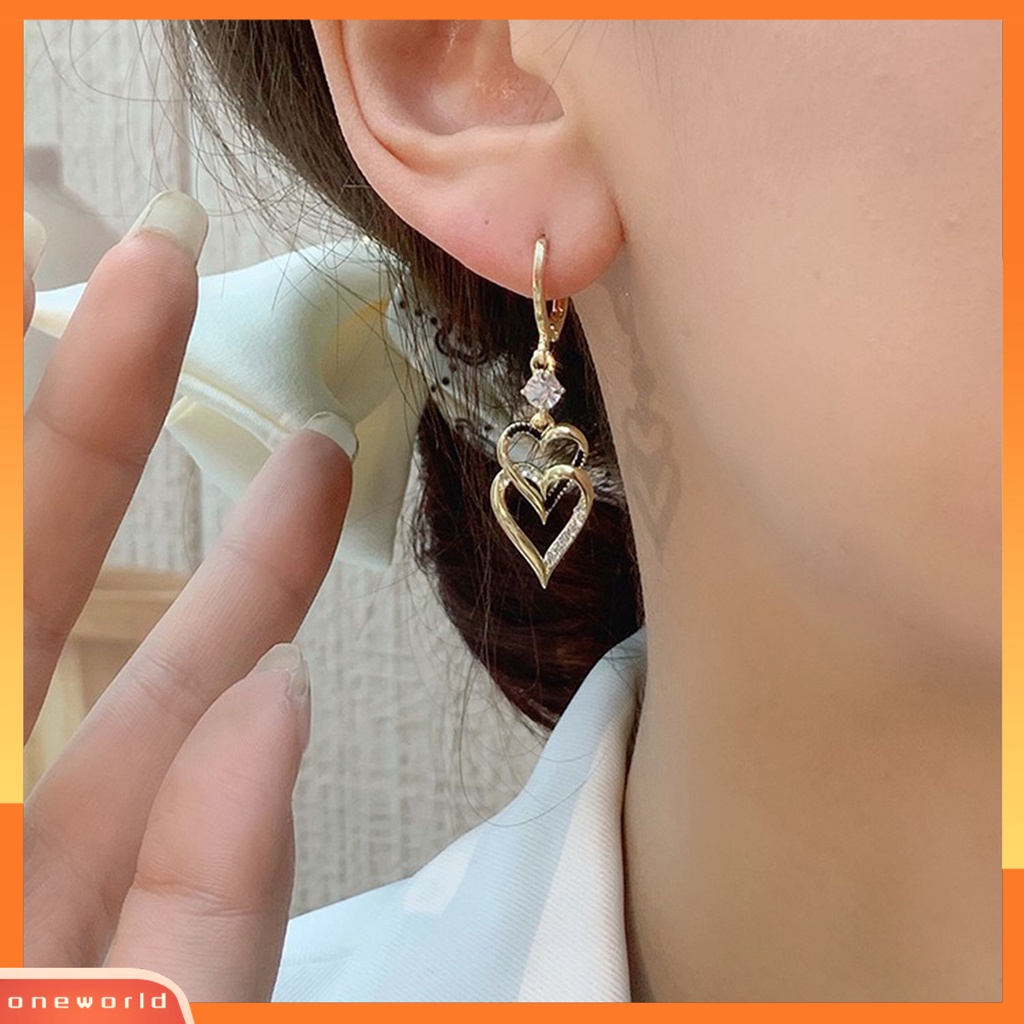 [EONE] 1pasang Menjuntai Anting-Anting Vintage Berongga Keluar Mengkilap Berlian Imitasi Bertatahkan Berkilau Hias Hadiah Wanita Double-layer Hati Liontin Drop Earrings Retro Perhiasan