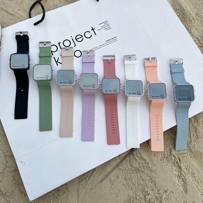 Jam Tangan Cermin Persegi Wanita / Pria LED Digital Trending Couple Viral Elektronik Led Sport Ins Luminous Korea Watches Termurah Best Seller