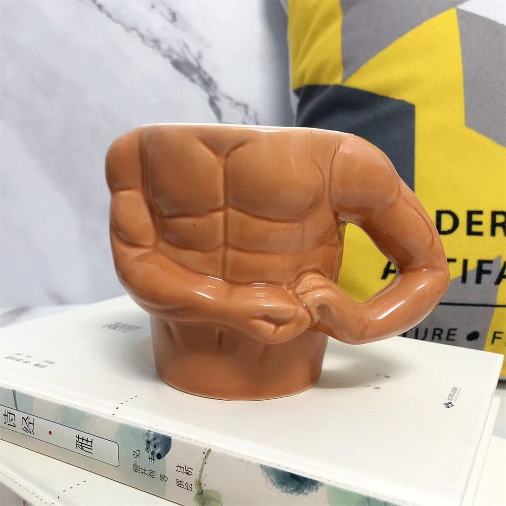 ღ Pria Otot Kreatif Mug Keramik Cangkir Kopi Prank Hadiah Gelas Air Hadiah Ulang Tahun Lucu Kepribadian Kreatif Gelas Air Lucu