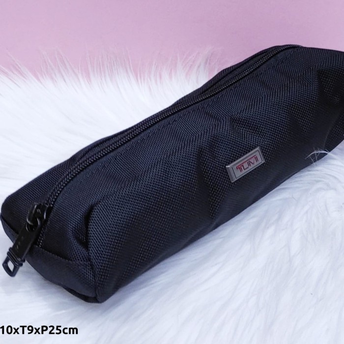 

POUCH T TEMPAT PENSIL - Hitam
