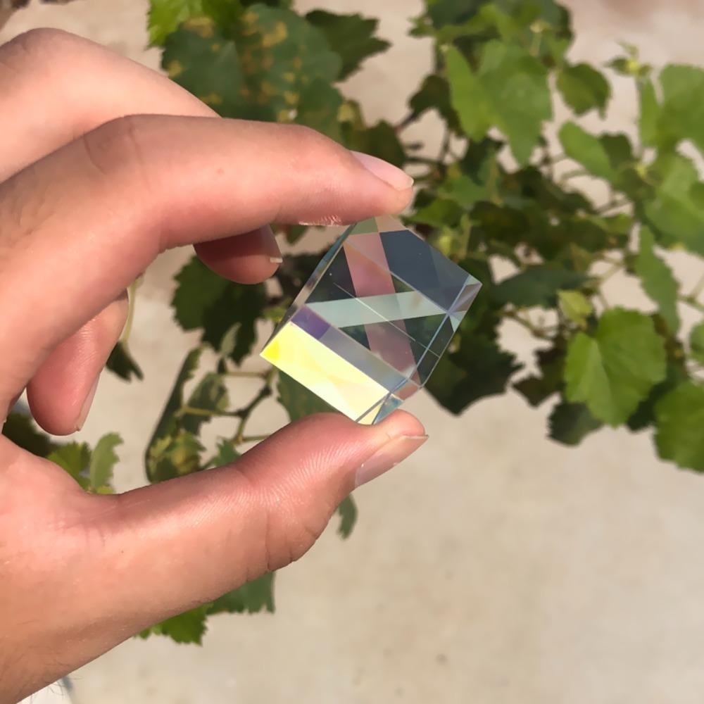 Populer Magic Prism Cube Mainan RGB Combiner Splitter Sun Catcher X-Cube Dichroic Cube