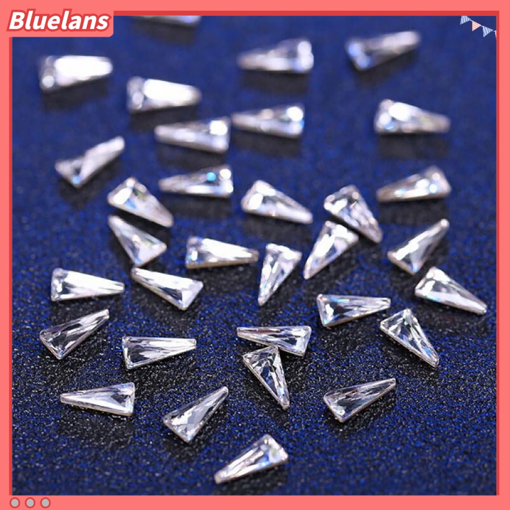 [BLM] 10pcs Wanita Segitiga Nail Art Tip Berlian Imitasi Mengkilap DIY Dekorasi Manicure Kit