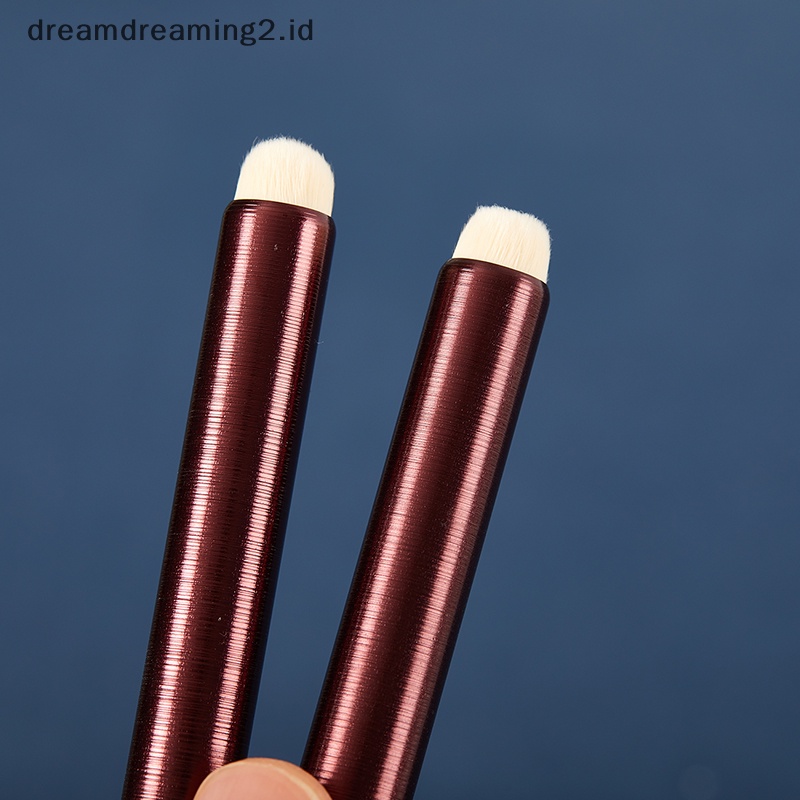 (drea) Kumo Multi Purpose Concealer Lip Matte Lip Smudge Concealer Eyeshadow Brush //