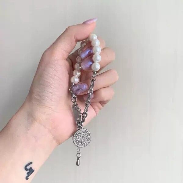 Gaya Baru ins Influencer Gaya Keren Showa Gaya Putaran Merek Mutiara Gelang Pria Trendi Desain Niche Sederhana Gelang Wanita