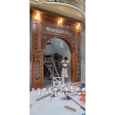 mihrab masjid ukiran kaligrafi motif elegant 07-RMW