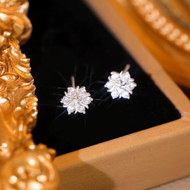 925jarum Perak Snowflake Ear Stud Kristal Bunga Anting Mini Temperamen Canggih Earring Hadiah