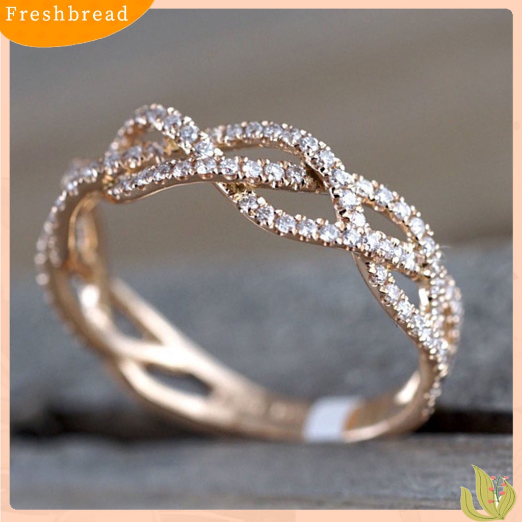 &lt; Freshbread &gt; Wanita Cincin Bentuk Memutar Berlian Imitasi Perhiasan Fashion Penampilan Electroplated Finger Ring Untuk Pernikahan