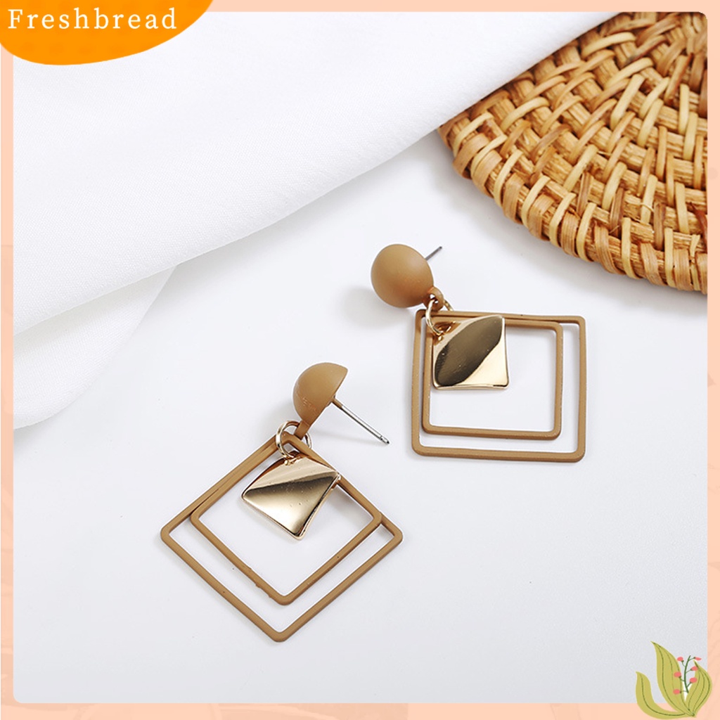 &lt; Freshbread &gt; 1pasang Menjuntai Anting Geometris Matte Kepribadian Minimalis Berongga Double Belah Ketupat Wanita Stud Earrings Fashion Jewelry