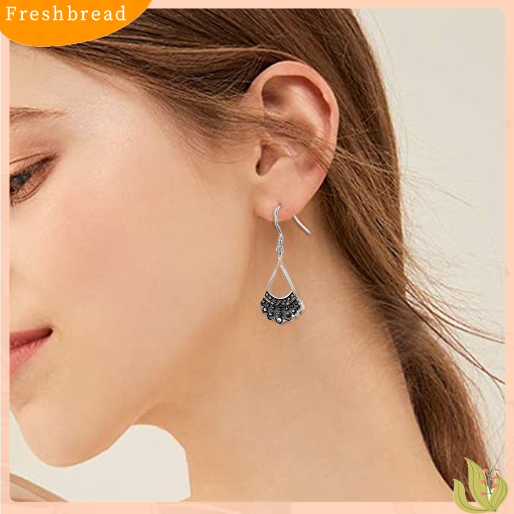 < Freshbread > 1pasang Anting Ginsburg Geometris Mengenang Makna Meneteskan Minyak Keadilan Perempuan Anting Hadiah Perhiasan Feminis