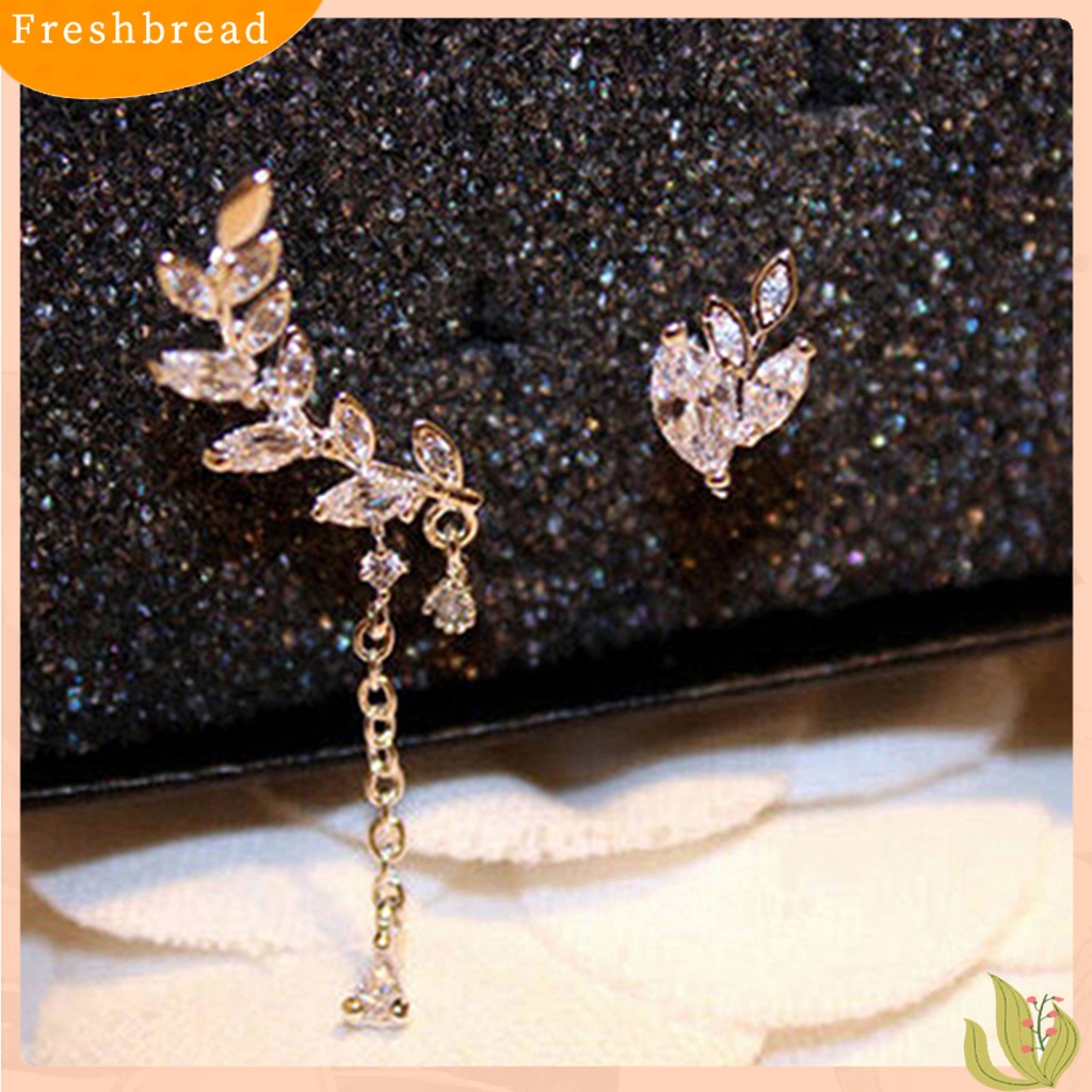 &lt; Freshbread &gt; Ear Studs Asimetris Anti Karat Wanita Daun Berlian Imitasi Anting Rumbai Untuk Pernikahan