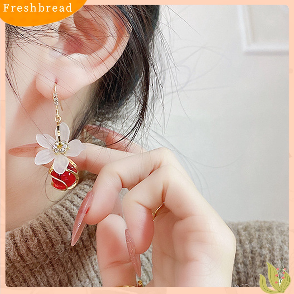 &lt; Freshbread &gt; 1pasang Anting Menjuntai Elegan Temperamental Indah Hias Meriah Wanita Manik-Manik Rumbai Liontin Anting Perhiasan Untuk Pacaran