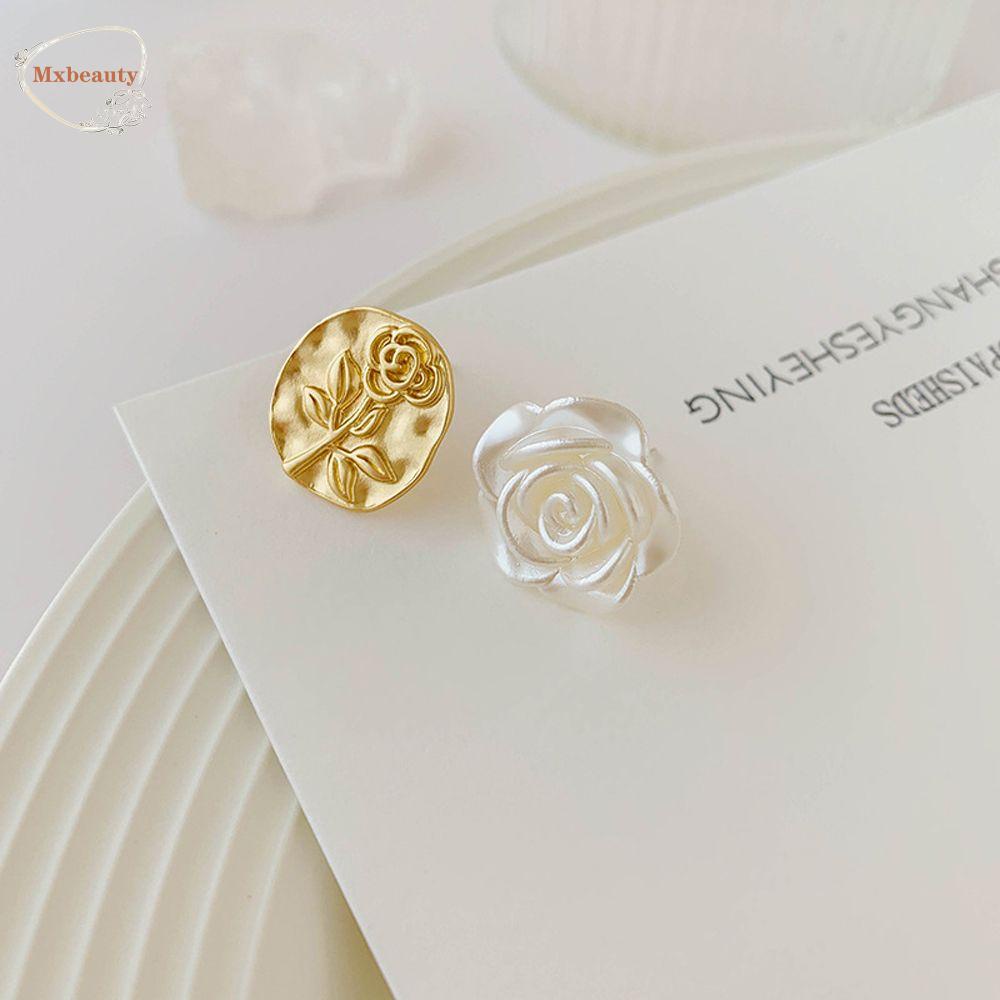 Mxbeauty Anting Wanita Jepang Vintage Asimetris Temperamen Logam Retro Camelia Ear Stud