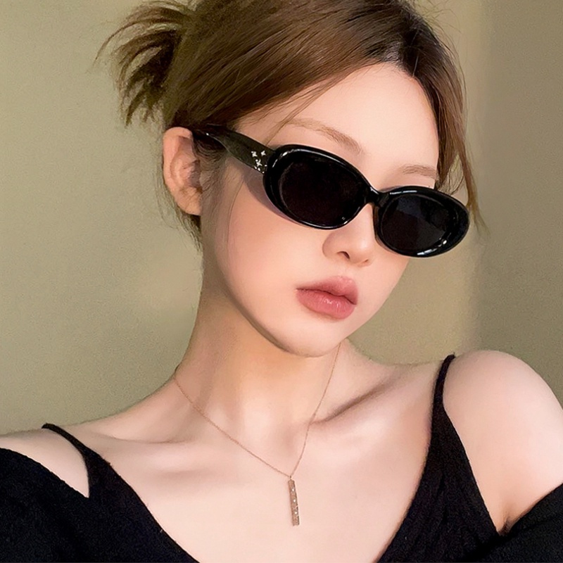 (YUZHU) Kacamata Hitam Bingkai Oval Tiga Bintang Fashion Korea INS Gaya Hot Girls Anti UV Sunglasses Untuk Wanita