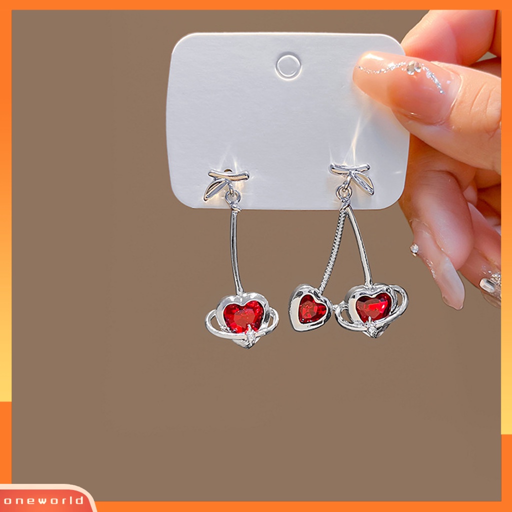 [EONE] 1pasang Liontin Anting Asimetris Geometris Splicing Fashion Cinta Hati Merah Berlian Imitasi Ear Studs Perhiasan Aksesori