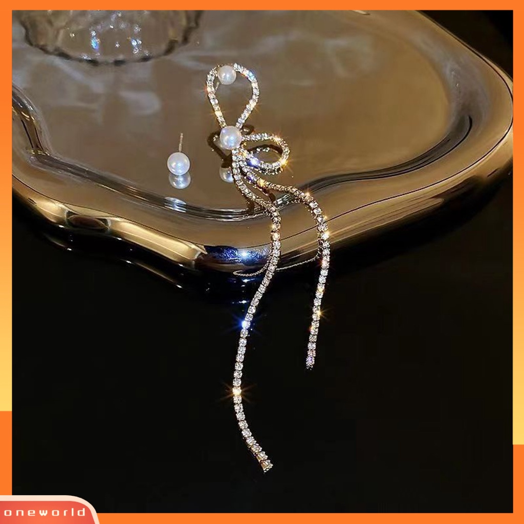 [EONE] 1pasang Anting Rumbai Asimetri Busur Mutiara Imitasi Berlian Imitasi Bersinar Dekorasi Tahan Luntur Panjang Rumbai Menjuntai Anting Gantung Aksesoris Perhiasan