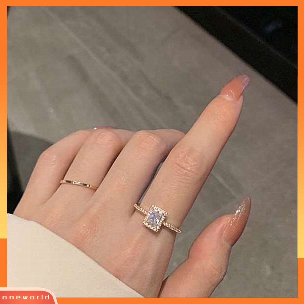 [EONE] Wanita Cincin Shiny Mewah Open Mouth Eye-catching Semua Pertandingan Hadiah Perhiasan Bentuk Persegi Berlian Imitasi Hias Wanita Ladies Finger Ring Untuk Pakaian Sehari-Hari