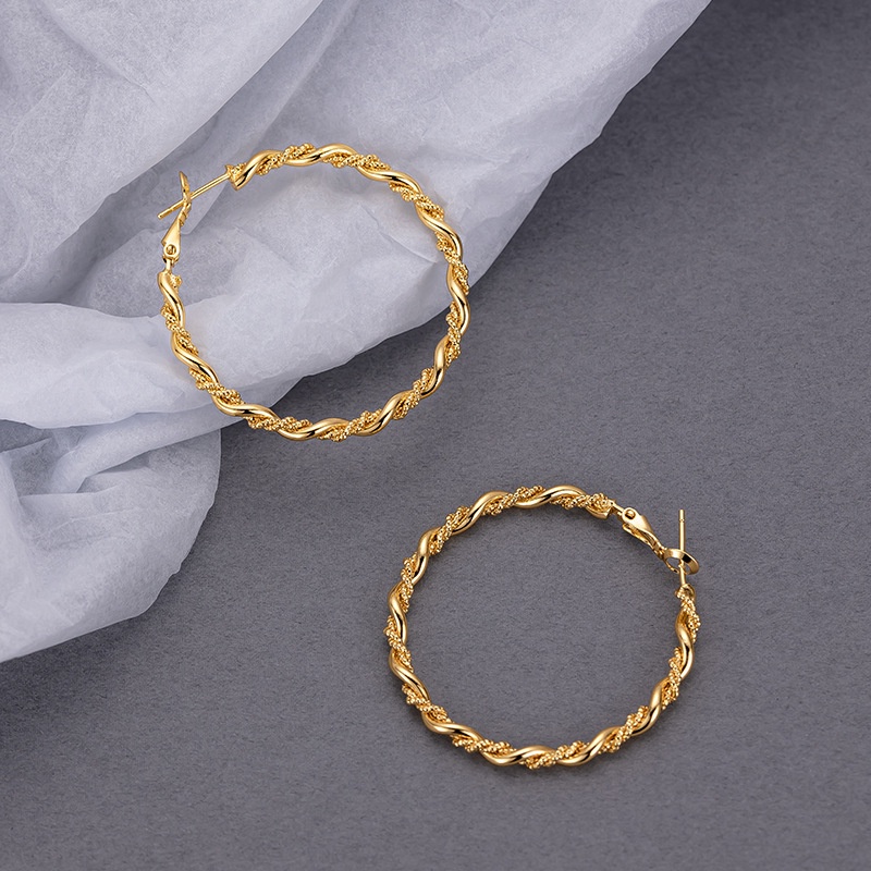 Goldkingdom Aksesoris Perhiasan Fashion Ready Stock Sederhana Berlapis Emas Adonan Goreng Memutar Anting Vintage Anting Prancis