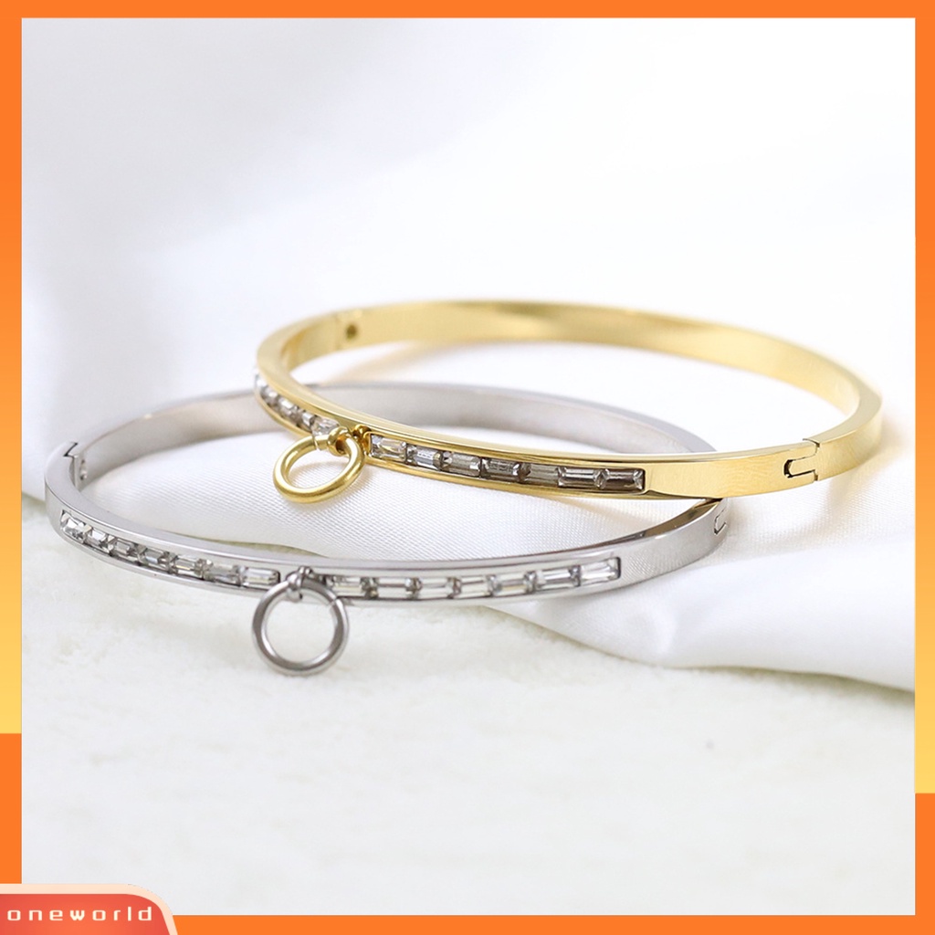 [EONE] Wanita Gelang Trendi Semua Pertandingan Anti Karat Minimalis Tahan Aus Pakaian Sehari-Hari Warna Solid Baja Titanium Fashion Gelang Aksesori Pakaian