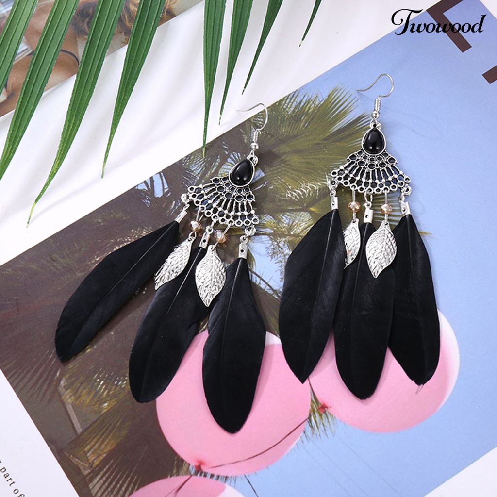 Twowood 1pasang Lady Earrings Bulu Sintetis Bohemia Kreatif Jumbai Menjuntai Anting Prom Jewelry