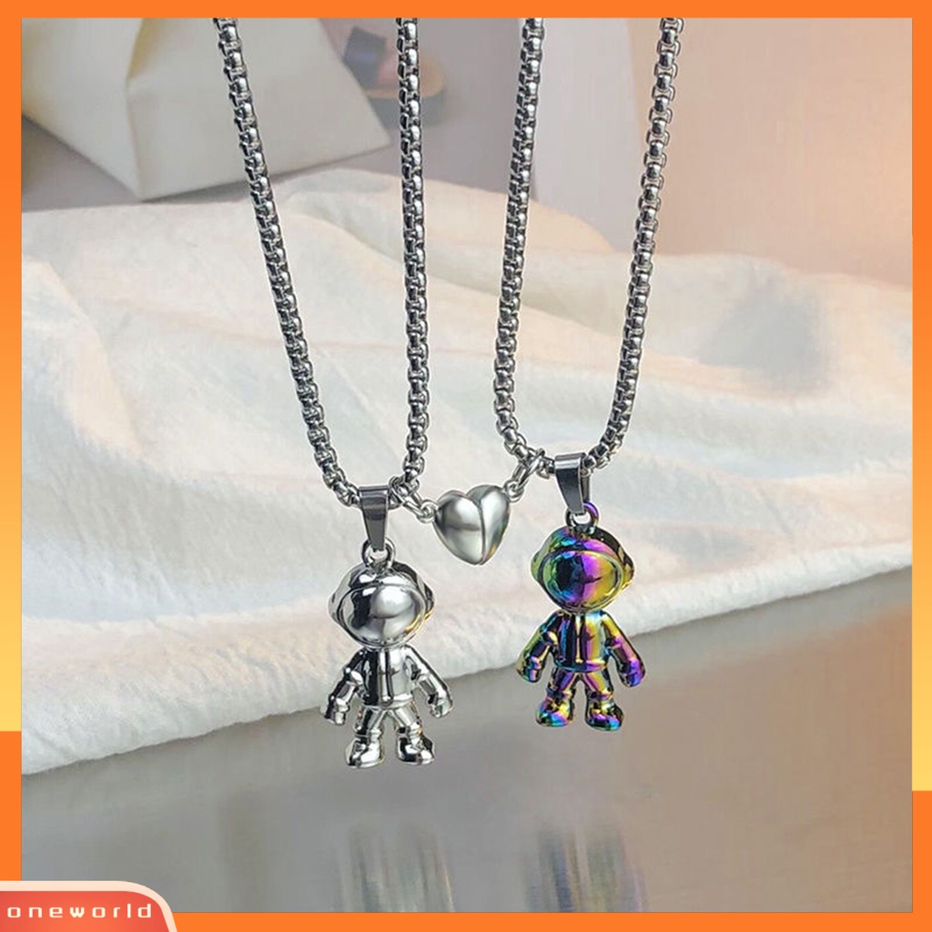[ONE] 2 Pcs Permukaan Halus Pengerjaan Indah Pasangan Kalung Kreatif Desain Ruang Astronot ic Gesper Persahabatan Kalung Perhiasan Aksesori