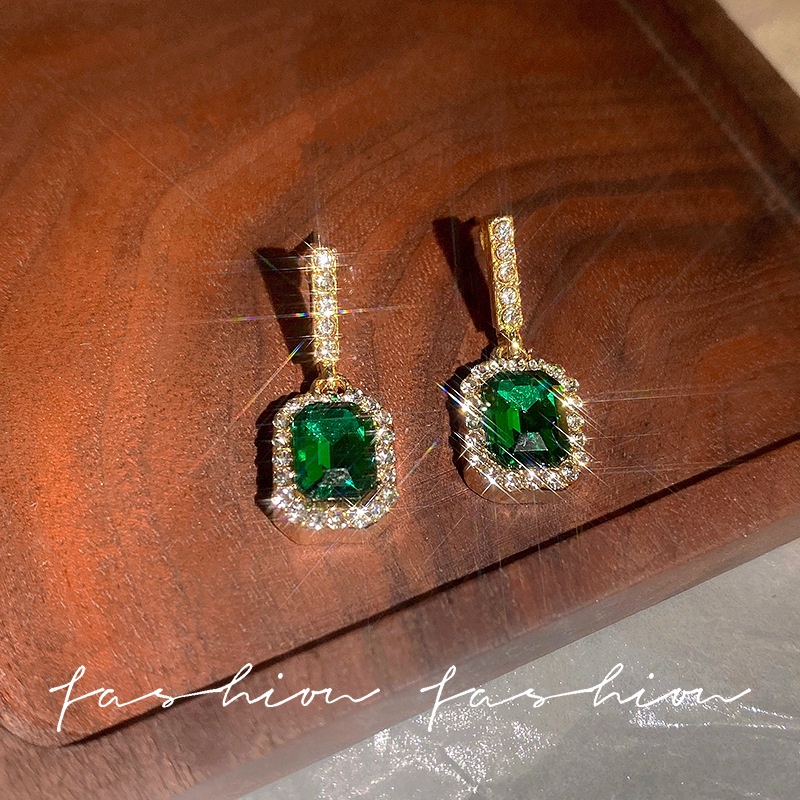 925 Perak Jarum Berlian Emerald Zircon Stud Earrings Fashion Desain Anting Aksesoris Wanita Hadiah