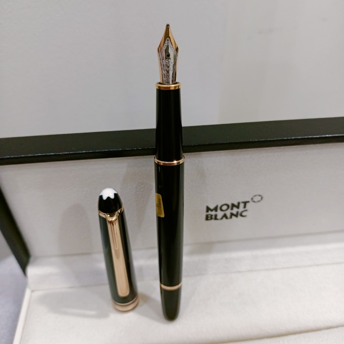 

PENA MONTBLANC FOUNTAIN 14K ORI no Parker Pelikan St Dupont