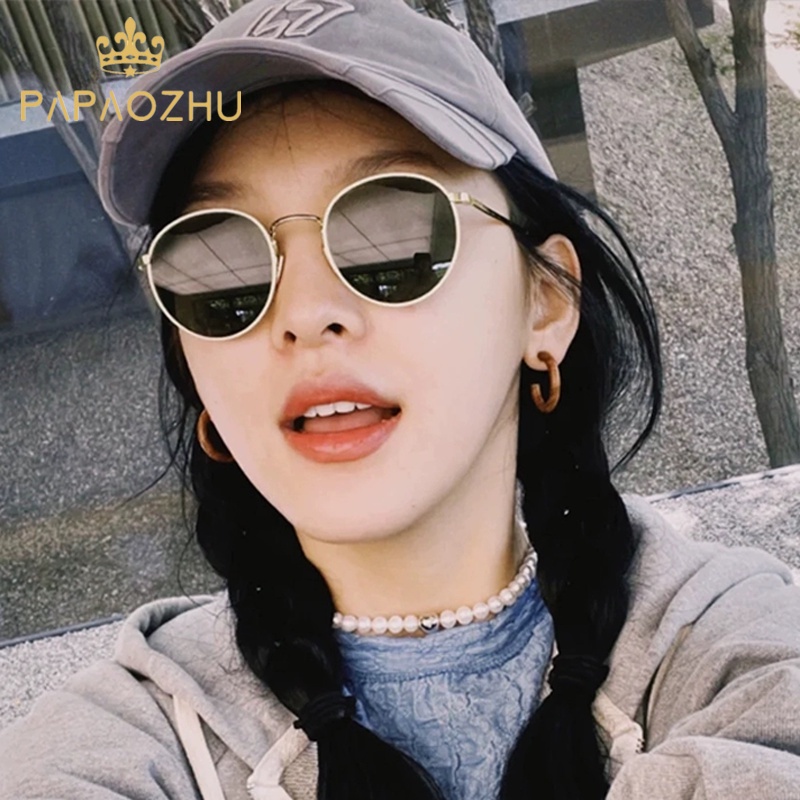 Papaozhu Kacamata Hitam Bingkai Logam Bulat Emas Gaya Untuk Wanita Pria Temperamen UV400 Perlindungan Shades Keren OOTD Kacamata Travel