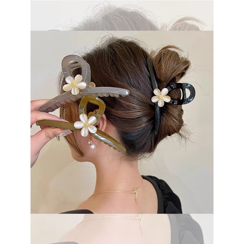 JEPIT RAMBUT AKRILIK JUMBO / JEPIT RAMBUT BENTUK BUNGA ELEGAN GAYA KOREA / JEPIT RAMBUT IMPORT KOREA / KFLOWER HAIR CLIPS PREMIUM / KOREAN FLOWER HAIR CLIPS / AKSESORIS RAMBUT WANITA / KEP RAMBUT KOREA / JEDAI BESAR MOTIF BUNGA AKRILIK