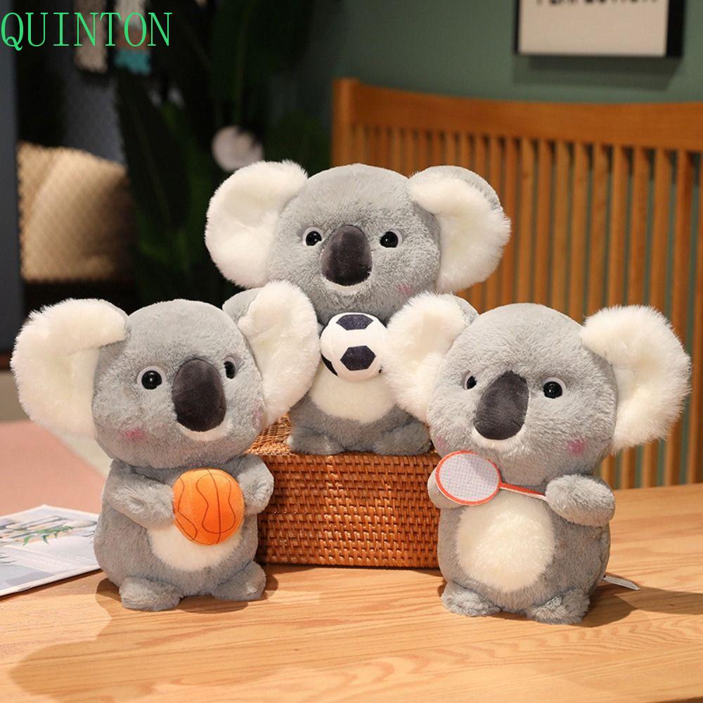 Quinton Sport Koala Boneka Berbulu Lembut Kualitas Tinggi Simulasi Koala Beruang Dekorasi Rumah Boneka Mainan Memegang Bola Menghibur Plushie Boneka Boneka Boneka Binatang Boneka