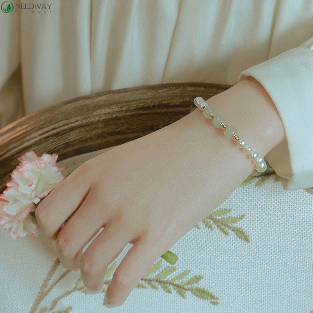 Needway Wanita Giok Gelang Elegan Musim Panas Lucu Liontin Manis Manik Kristal Perhiasan Fashion