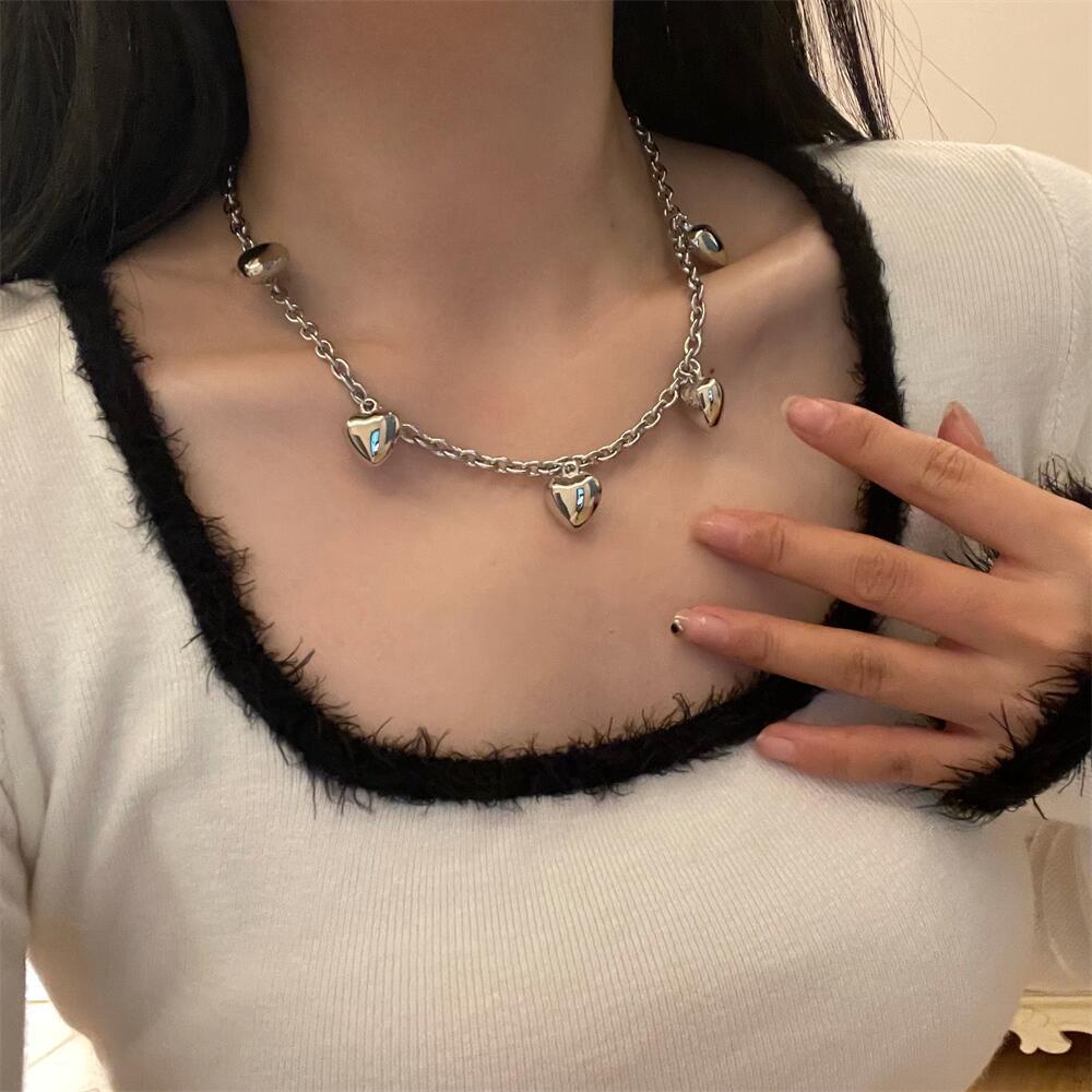 Y2k Vintage Jantung Liontin Kalung Gadis Pedas Tulang Selangka Rantai Chocker Perhiasan Aksesoris