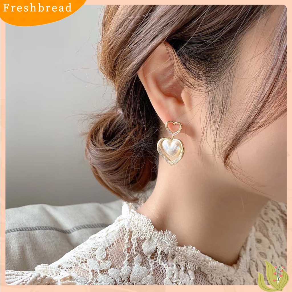 &lt; Freshbread &gt; 1pasang Anting Pejantan Bling Berlian Imitasi Cincin Berongga Elegan Berbentuk Hati Mutiara Imitasi Drop Earrings Aksesoris Perhiasan