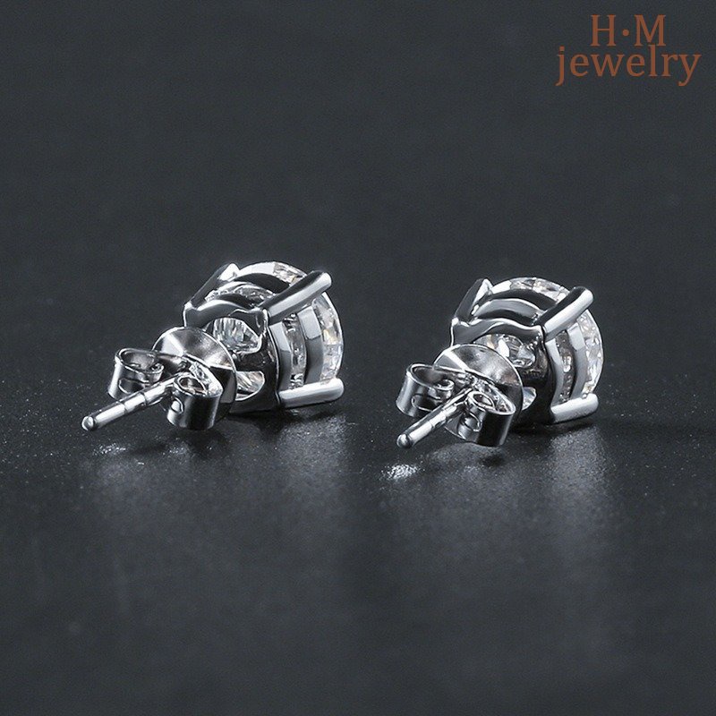 Platinum Ear Stud Wanita Hias Moissanite Simple