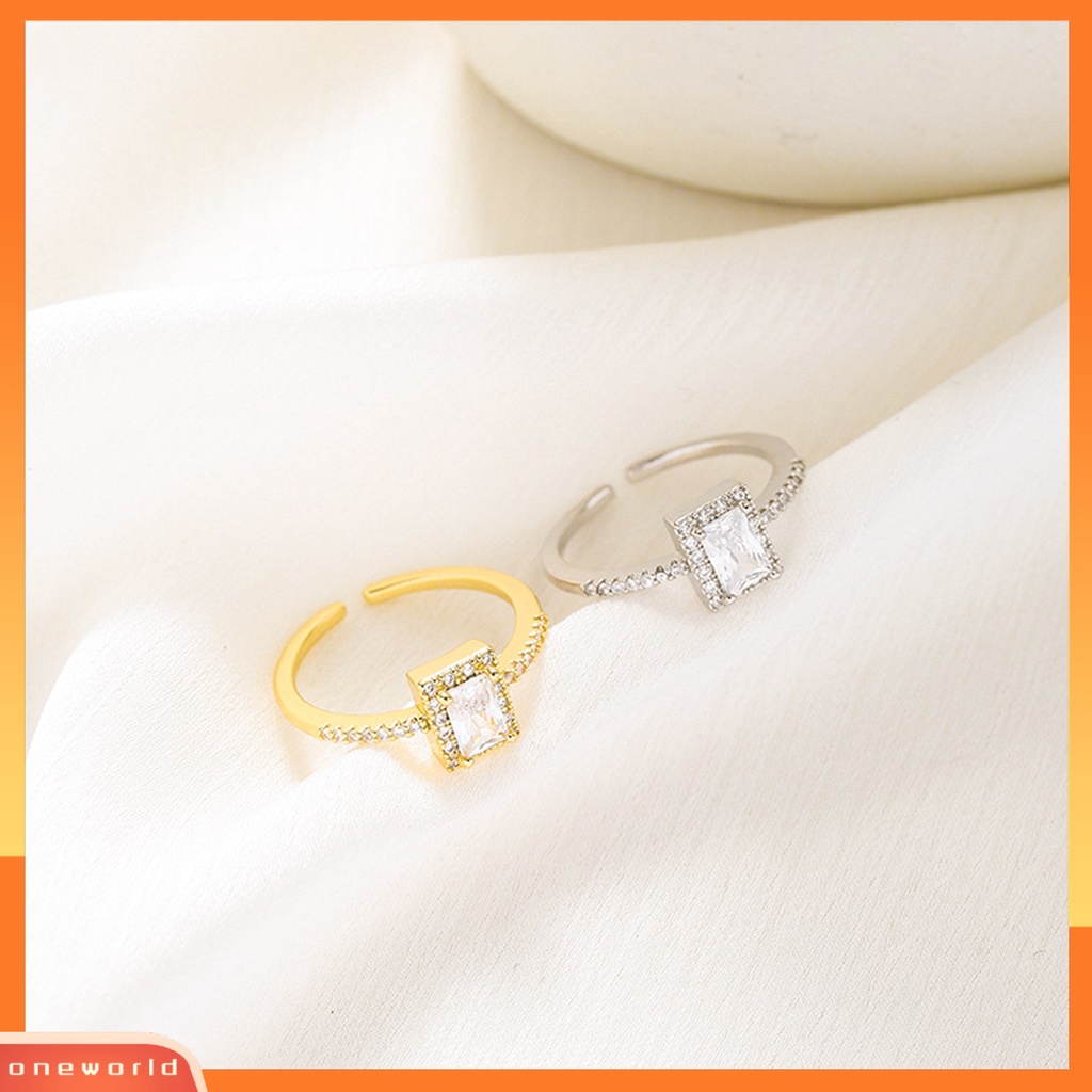 [EONE] Wanita Cincin Shiny Mewah Open Mouth Eye-catching Semua Pertandingan Hadiah Perhiasan Bentuk Persegi Berlian Imitasi Hias Wanita Ladies Finger Ring Untuk Pakaian Sehari-Hari