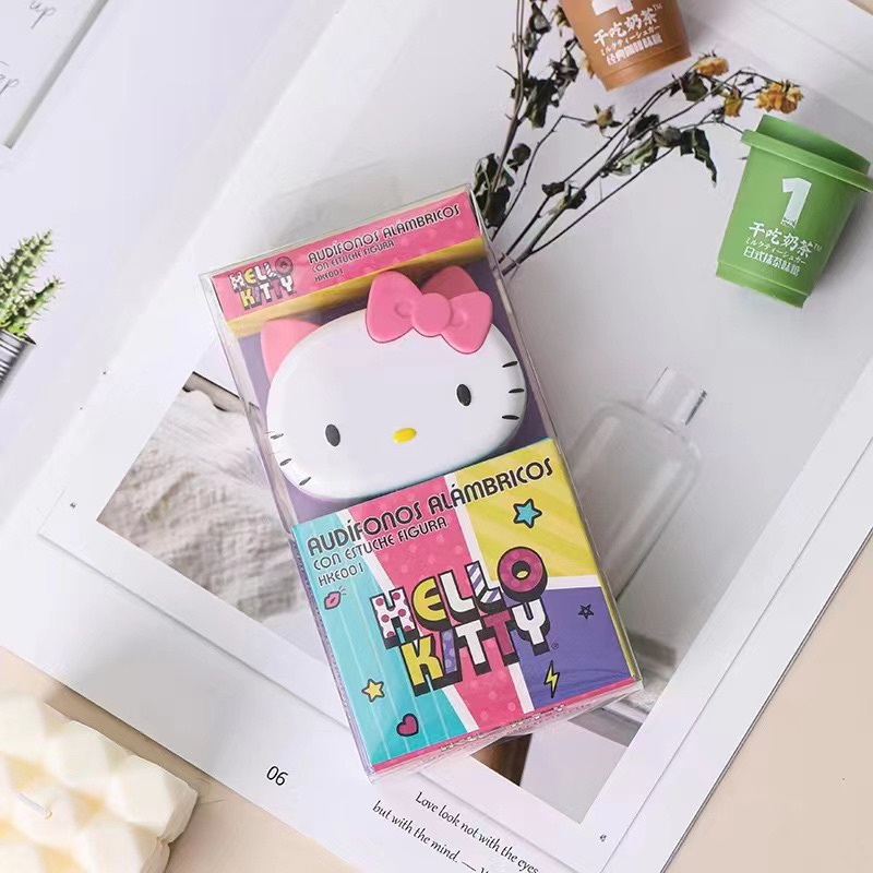 [ HKE 001 ] Headset Earphone karakter  Hellokitty series  +  wadah penyimpana Earphone Motif In Ear