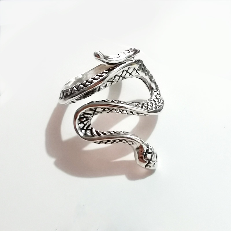 Gelap Trendy Keren Berbentuk Ular Gaya Punk Bahan Alloy Unik Trendy Open Ring