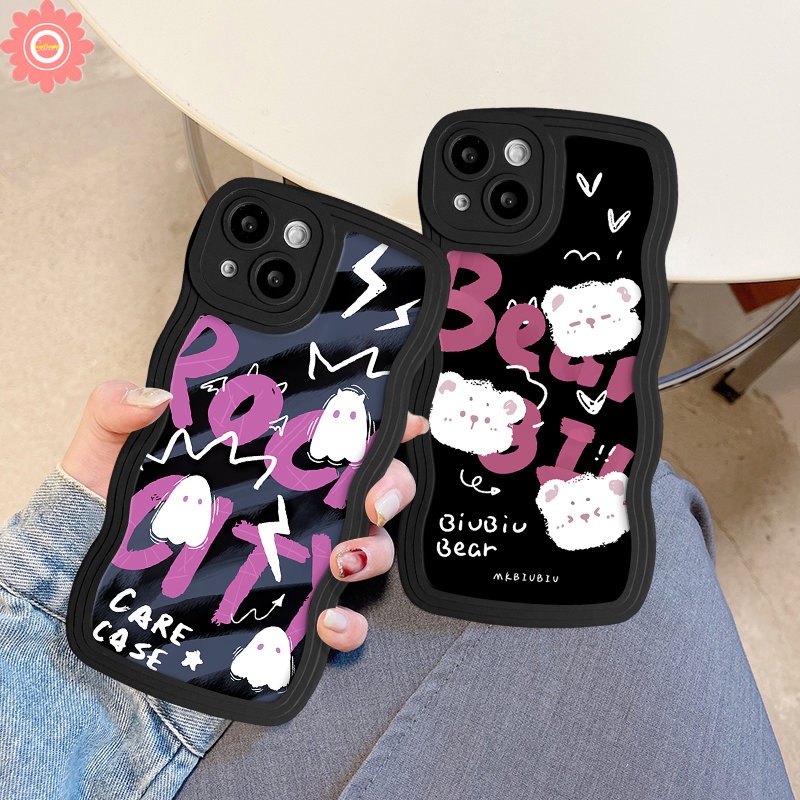 IPHONE Casing Ponsel Huruf Beruang Kartun Monster Kecil Hantu Lucu Kompatibel Untuk Iphone11 14 13 12 Pro Max 7Plus 8Plus 6s 7 8 6 14 Plus XR XS Max X SE 2020 Wavy Edge Soft Cover