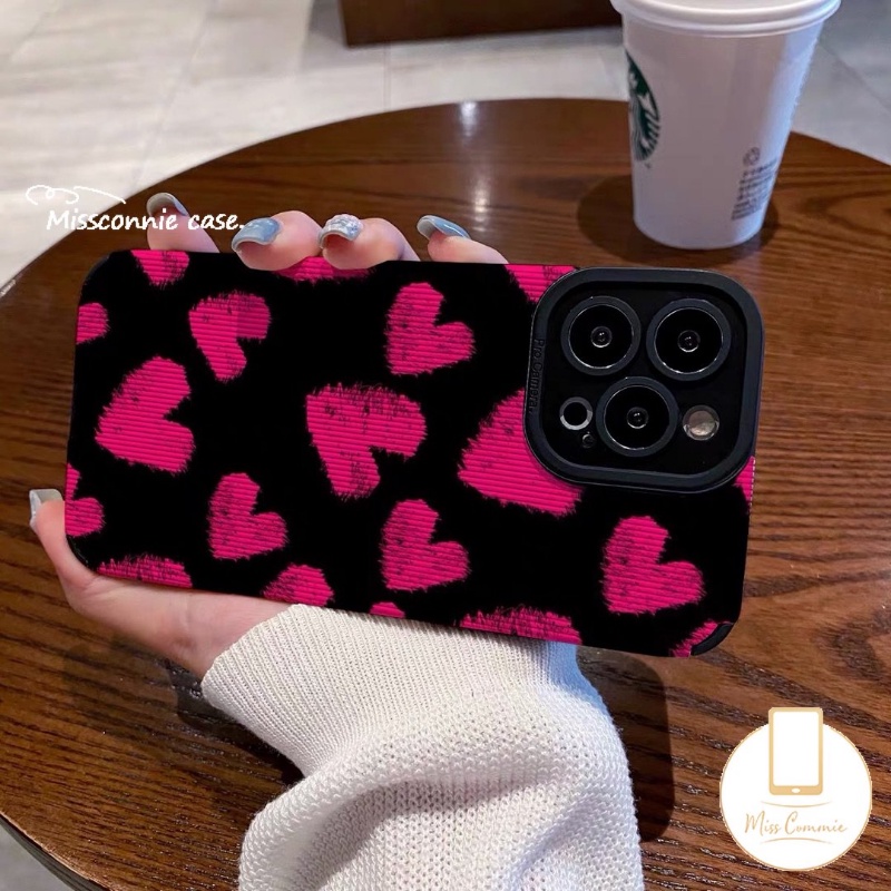 IPHONE Retro Fashion Cinta Hati Ponsel Case Kompatibel Untuk Iphone11 13 14 12 Pro MAX X XR 7 8 Plus XS MAX 7Plus Lembut Tpu Silicon Shockproof Mewah Tekstur Kulit Cover