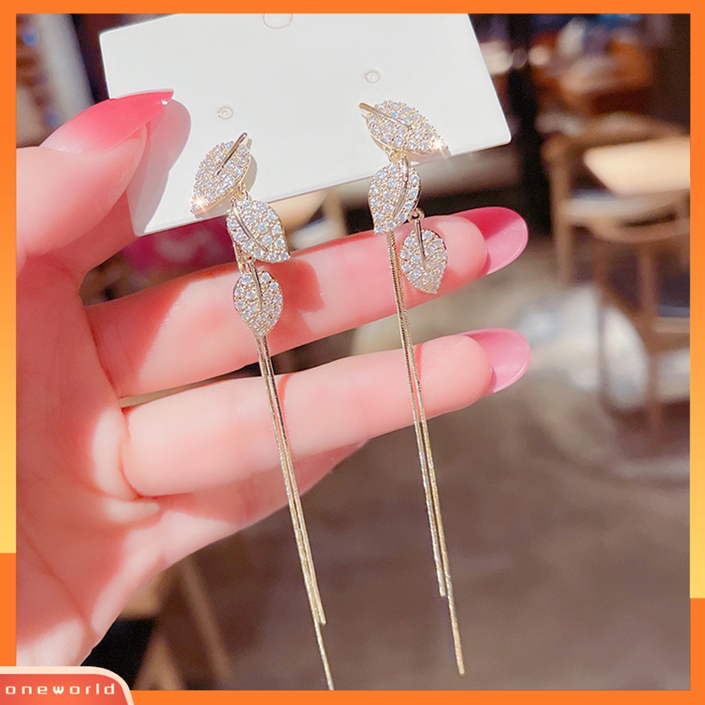 [WOD] 1pasang Anting Wanita Asimetris Mewah Mengkilap Bentuk Daun Rumbai Panjang Wanita Linear Earrings Prom Earrings