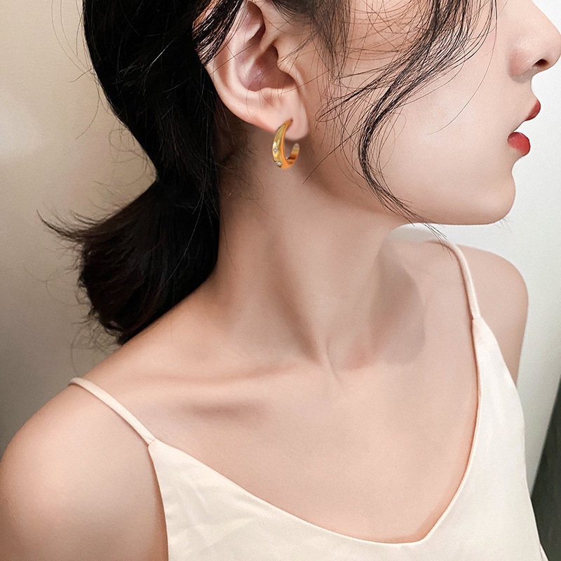 Anting stud banana zircon  titanium stainless steel 316L harga grosir bisa cod bayar di tempat