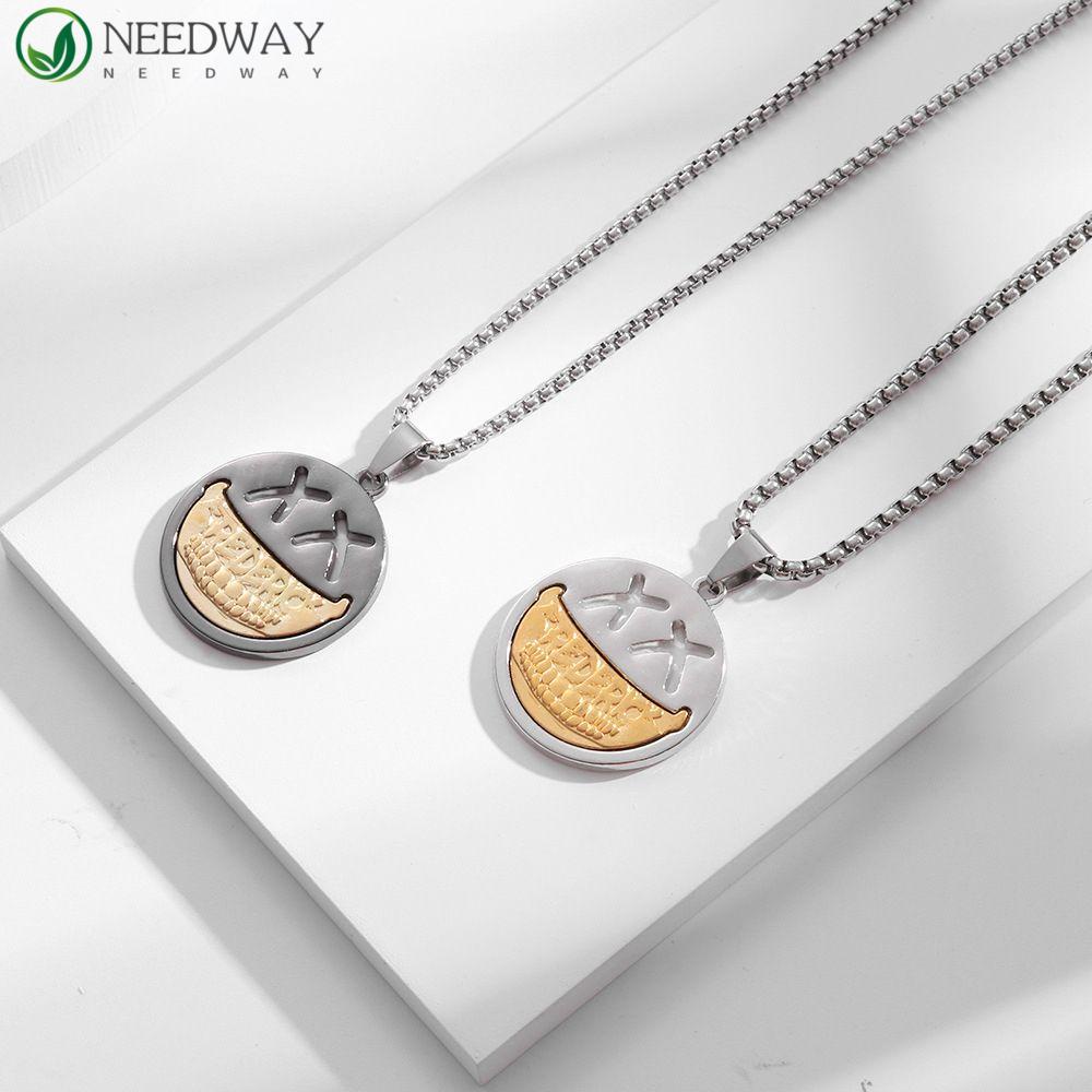 Needway Kalung Wajah Tersenyum Geometris Sederhana Punk Pria Wanita Paduan Pria Necklace