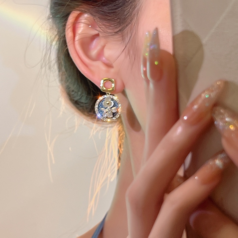 Ahellogirl S925 Jarum Perak Seri Hutan Camelia Tulip Berbagai High-end Anting-Anting Perempuan Kecil Segar Manis Lucu Kecil Liar Anting-Anting