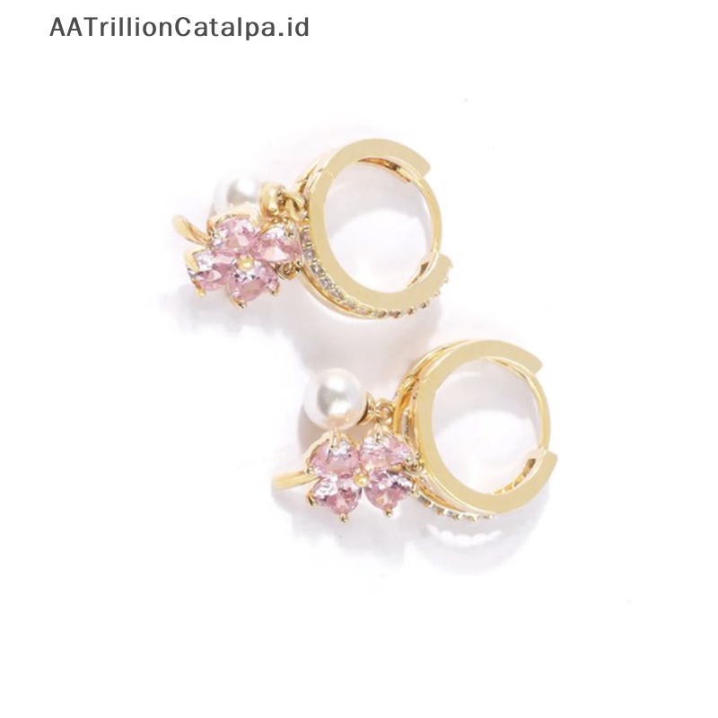 [variasi Lirikultahatalpa dessyink kristal empat daun bunga mutiara anting untuk wanita cahaya mewah, high-end rasa, temperamen modis, anting merah jala trendi baru dalika