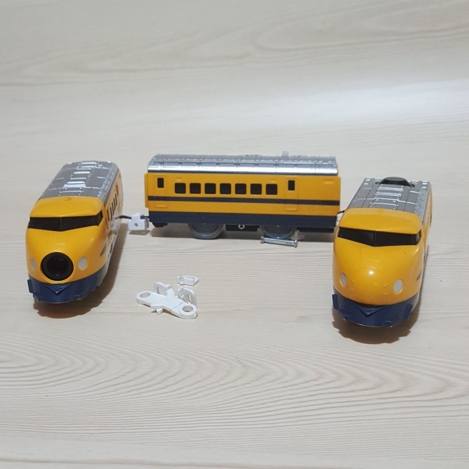 Takara Tomy Let's Play On TV We Are Plarail Driver Camera Train