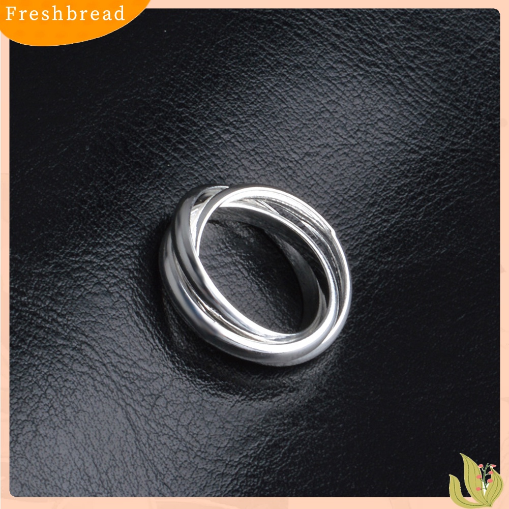 &lt; Freshbread &gt; Wanita Kreatif Halus 3circles Cross Finger Cincin Hadiah Perhiasan Pesta Pernikahan